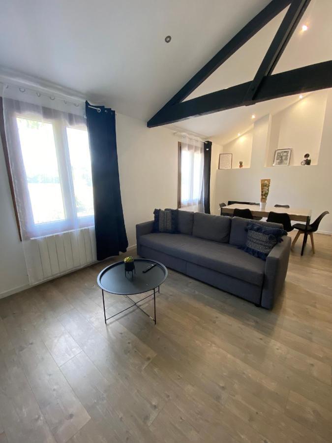 Logement Calme Et Confortable Au Coeur De Loupiac Loupiac  Екстер'єр фото